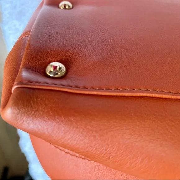 Salvatore Ferragamo Soft W Terracotta bull leather - Picture 8 of 17